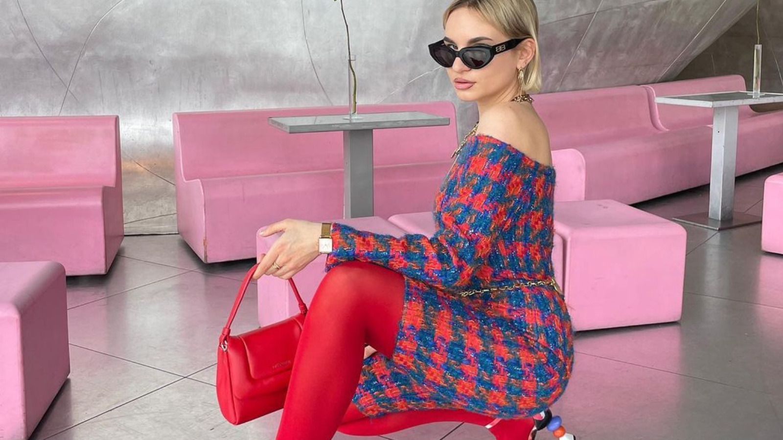 Our Styling Tips For Rocking Red Tights, The Boldest Trend In Legwear Right  Now