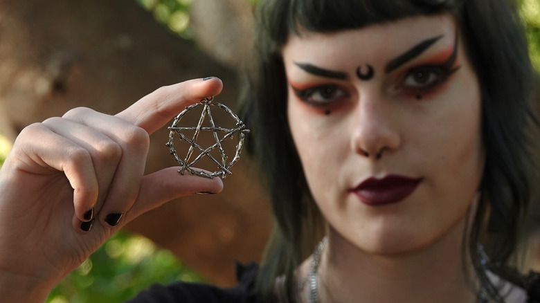 metal pentagram