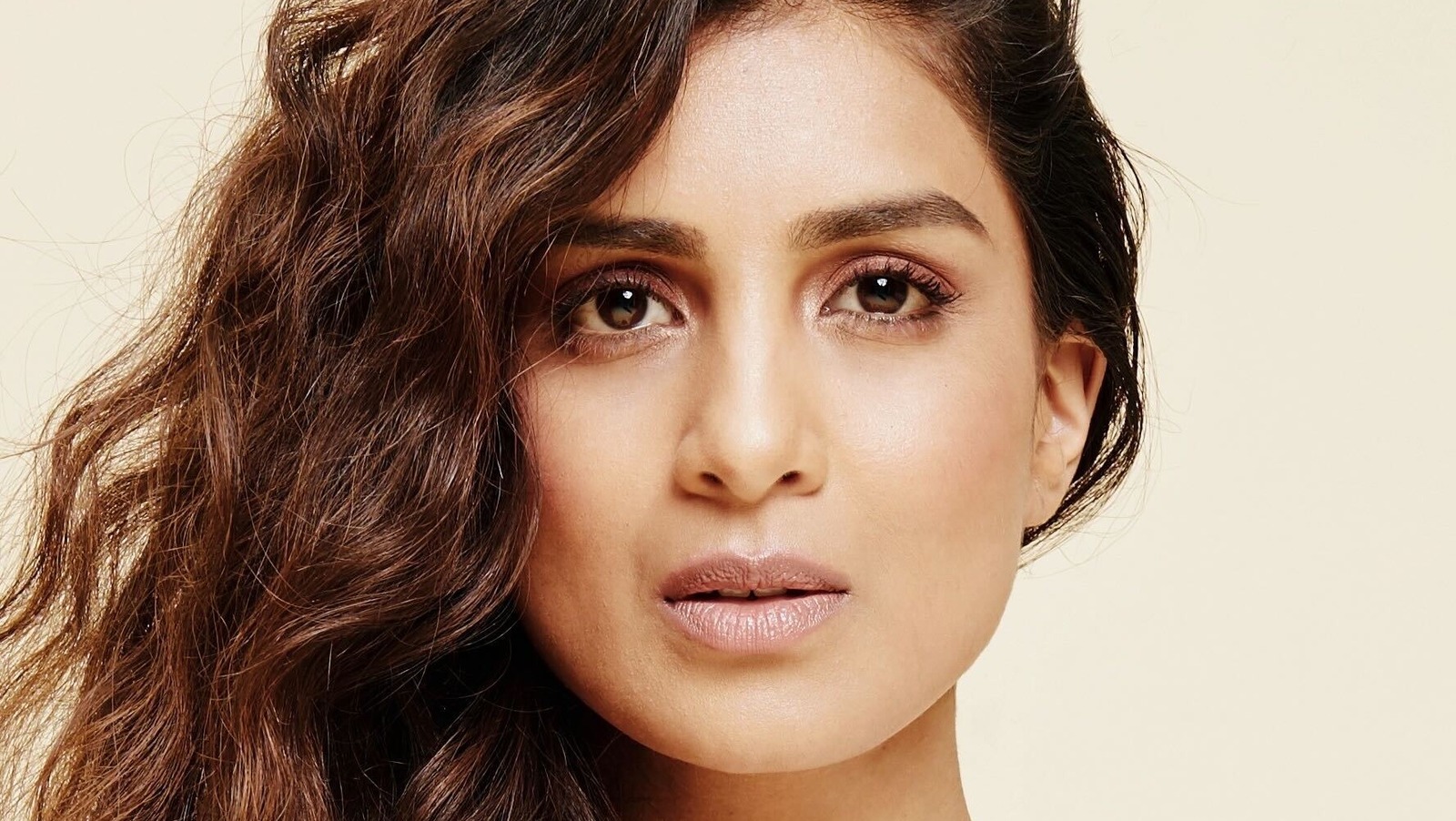 Wedding Season's Pallavi Sharda And Suraj Sharma On The Casting Hurdles