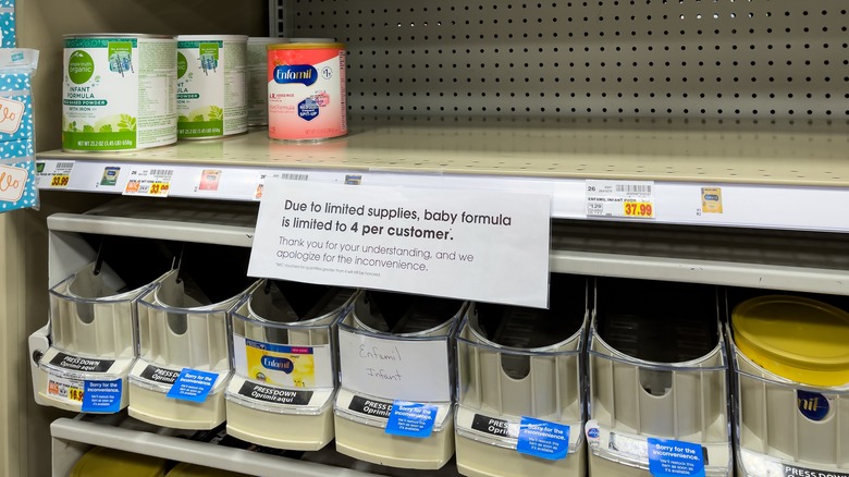Infant formula shortage shows empty shelves
