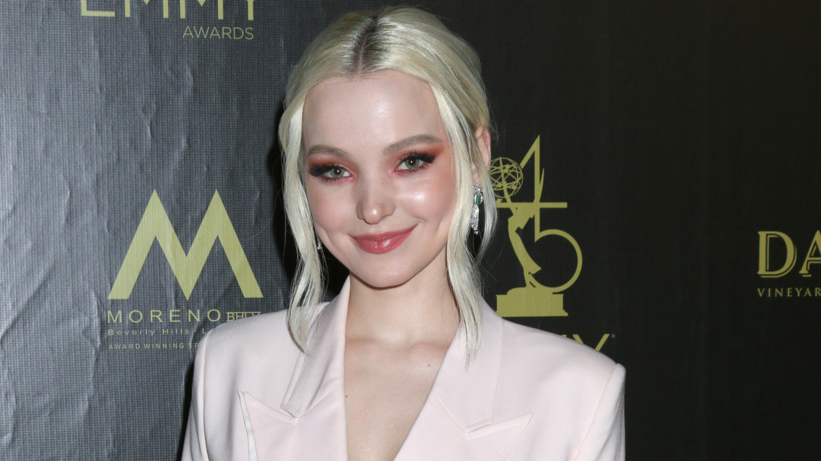 Photos Of Dove Cameron's Major Face Transformation Over The Years Are Wild