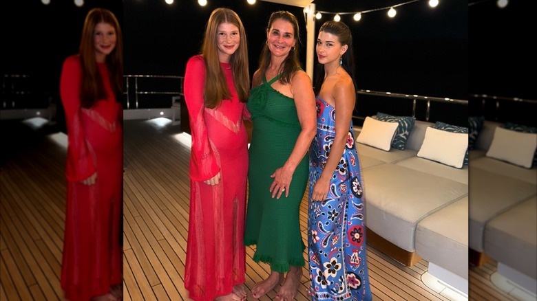 Jennifer Gates, Melinda French Gates, and Phoebe Gates smiling together