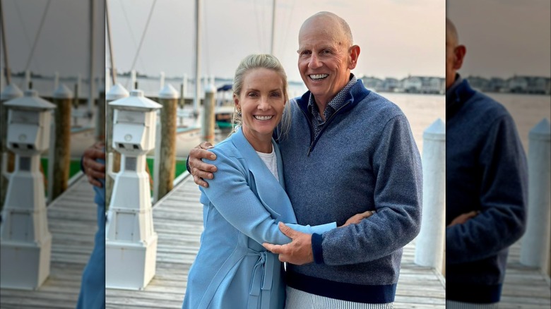Dana Perino and Peter McMahon hugging at the Jersey Shore