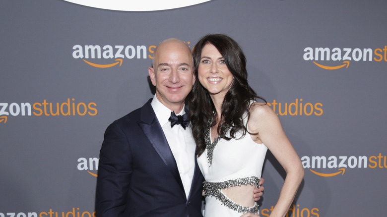 Jeff Bezos and MacKenzie Scott smiling