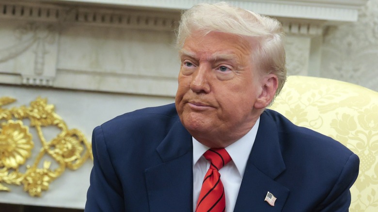 Donald Trump meets with Mark Carney in the Oval Office (2025)