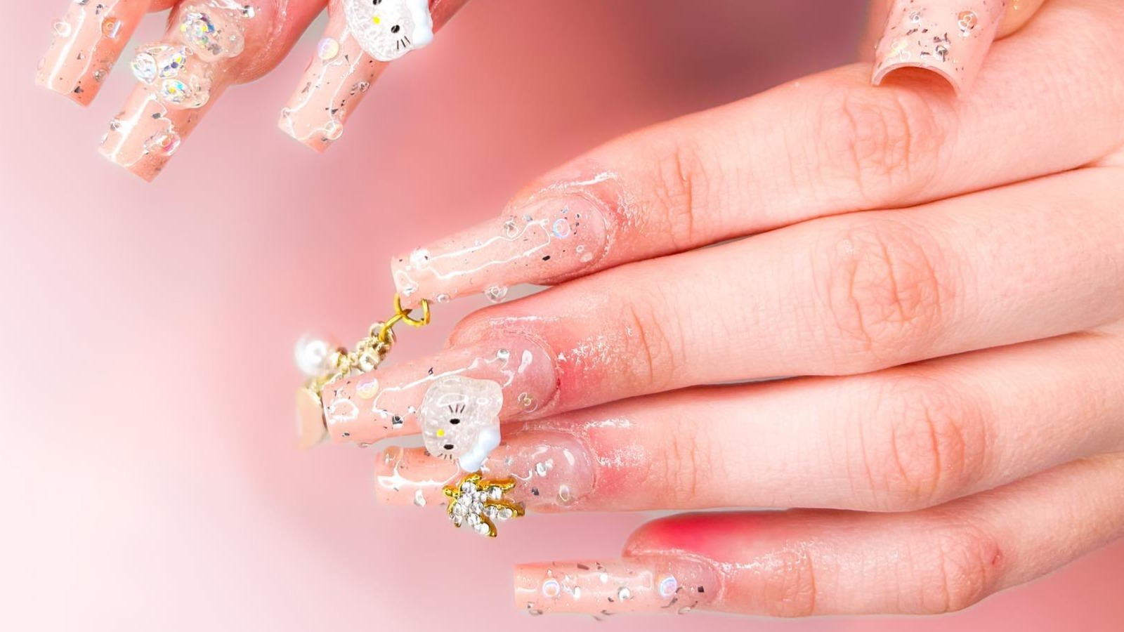 Pierced Nails Are The Latest '90s Trend To Make A Comeback