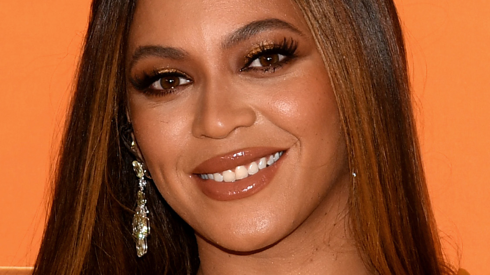 Please Don't Try Beyonce's DIY Beauty Hack At Home