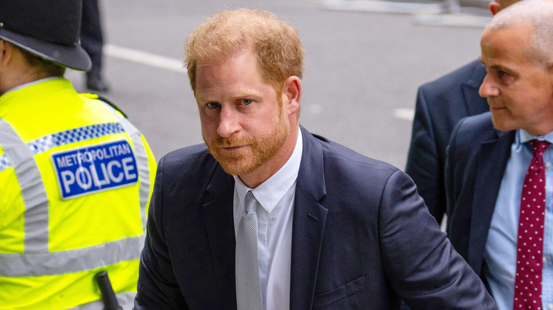 Prince Harry walking to courthouse