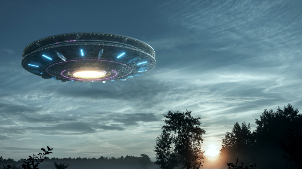 UFO flying 