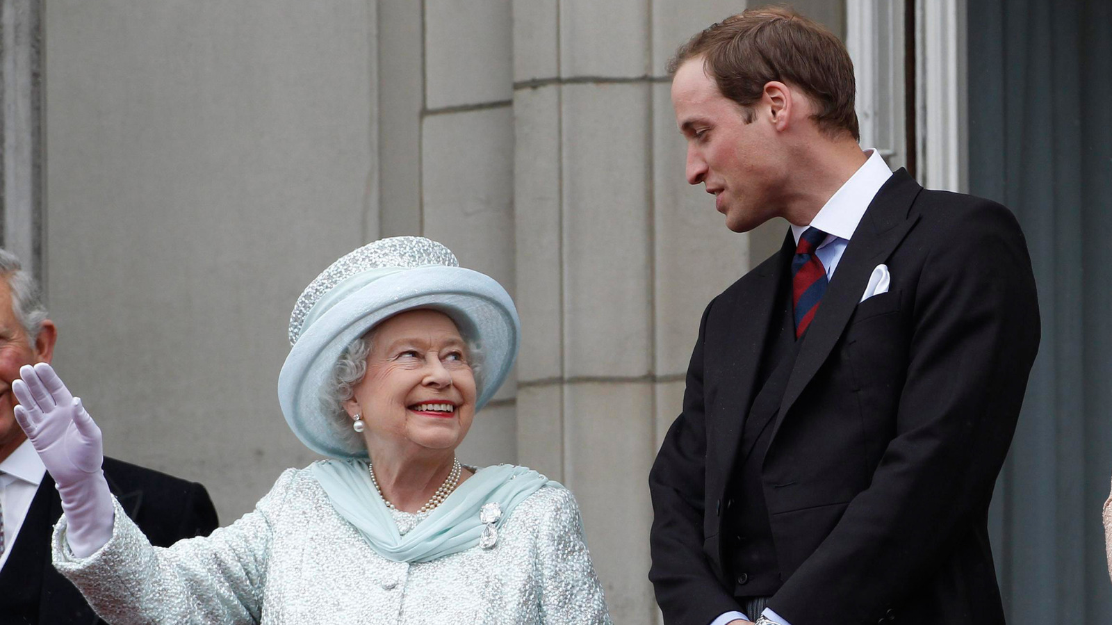 <a href="https://www.thelist.com/1994327/prince-william-rare-vulnerable-moment-queen-elizabeth/" target="_blank">Prince William’s Comments About Queen Elizabeth In Rare Moment Are So Sad</a>