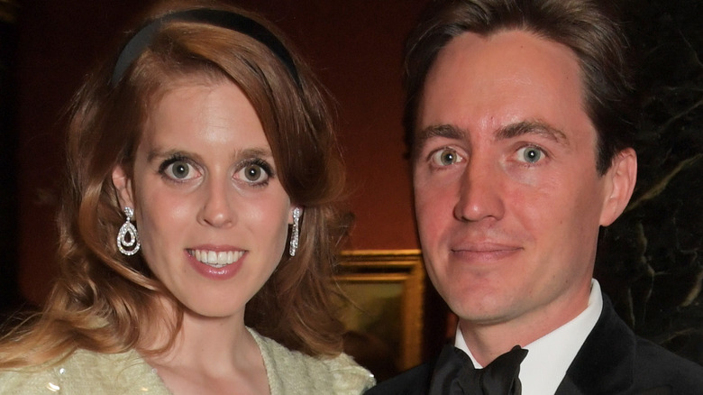 Edoardo Mapelli Mozzi and Princess Beatrice at an event