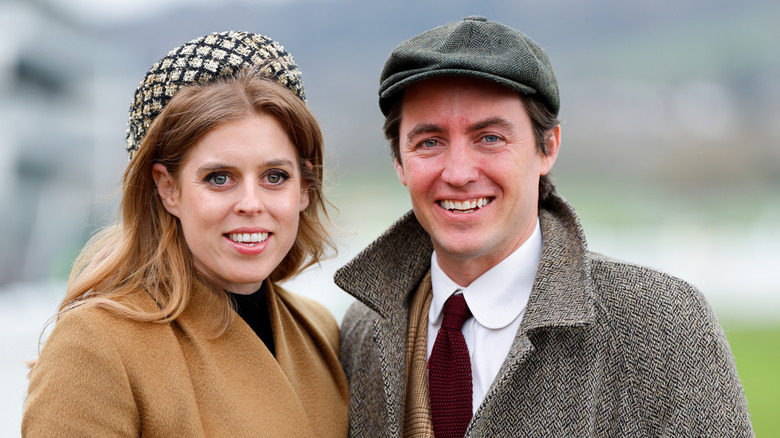 Princess Beatrice and Edoardo Mapelli Mozzi pose together