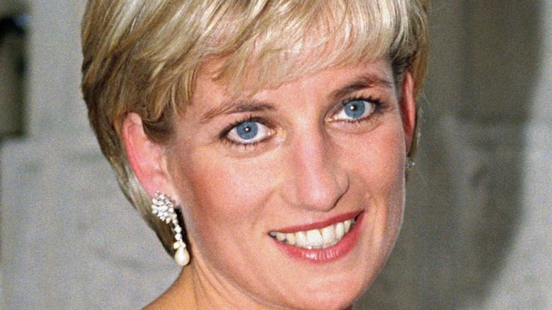 Princess Diana smiling 