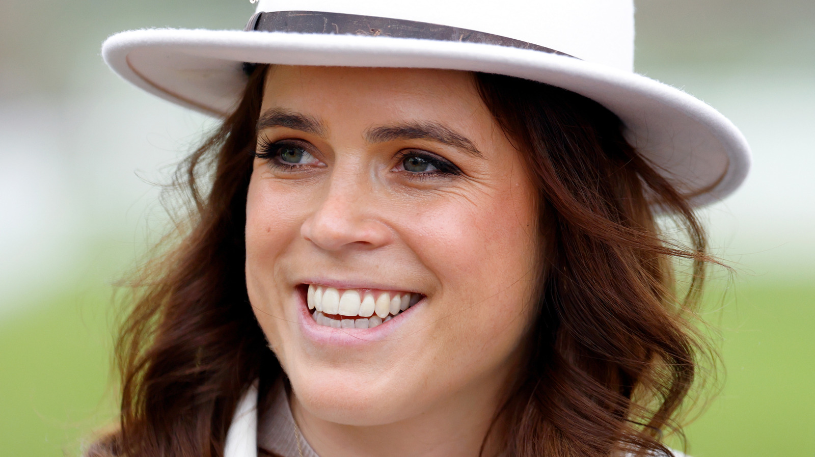<a href="https://www.thelist.com/1752060/princess-eugenie-outdated-looks/" target="_blank">Princess Eugenie’s Most Outdated Looks</a>