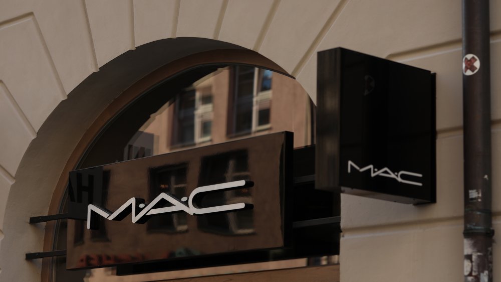 MAC cosmetics store