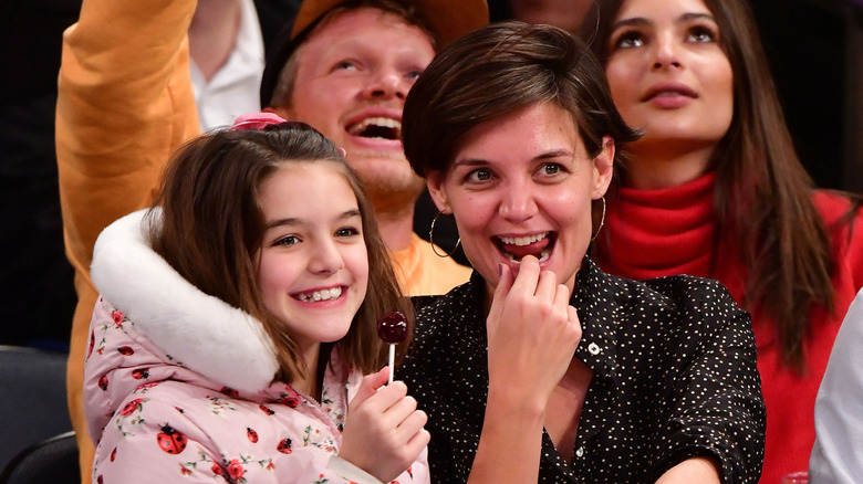 Suri Cruise and Katie Holmes smiling