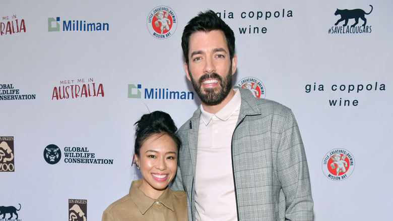 Drew Scott and Linda Phan on the red carpet