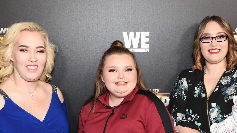Mama June Shannon with daughters