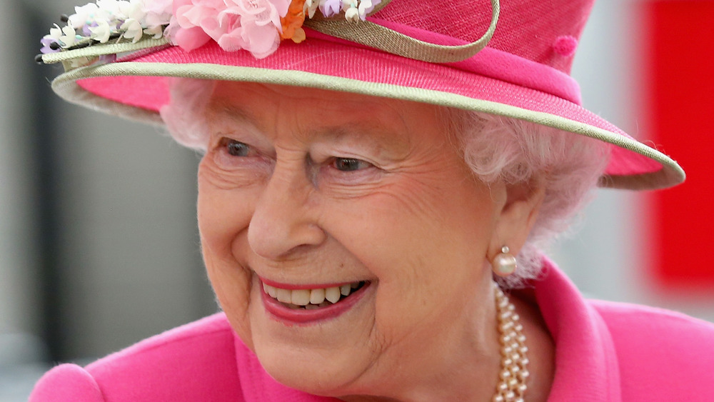 Queen Elizabeth wearing hot pink