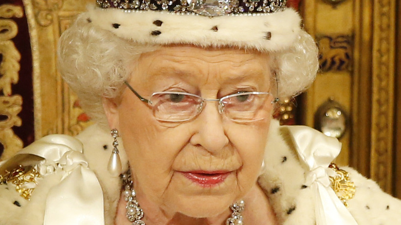 Queen Elizabeth II wearing Imperial State Crown