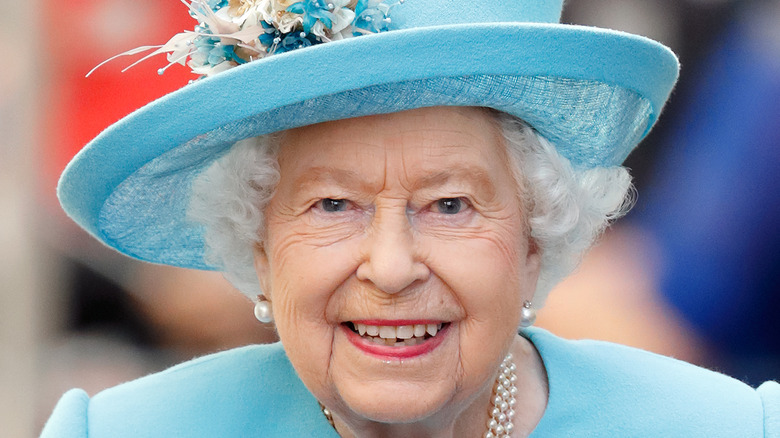 Queen Elizabeth 2019 light blue hat