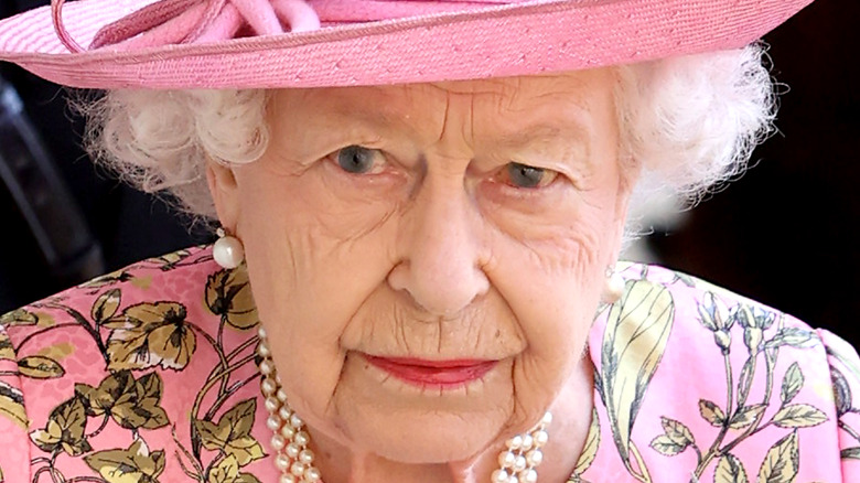 Queen Elizabeth in pink at Windsor Castle