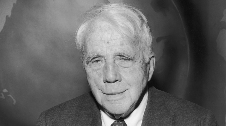 A photo of Robert Frost taken circa 1963