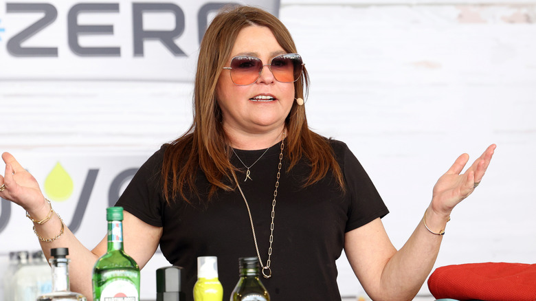 Rachael Ray shrugging