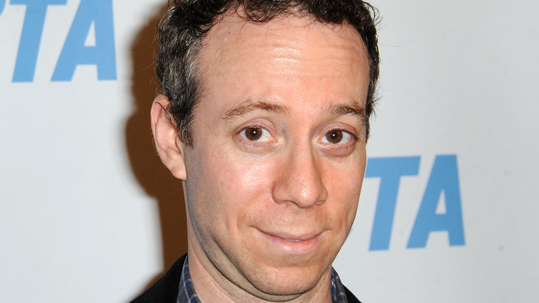 Kevin Sussman attending an event