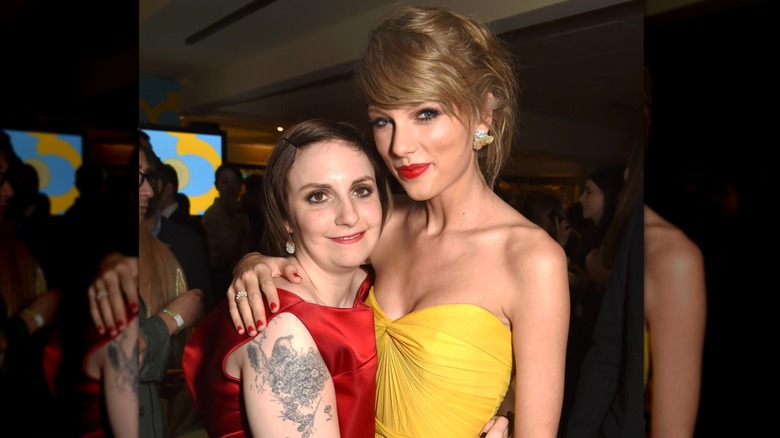 Lena Dunham and Taylor Swift smiling together