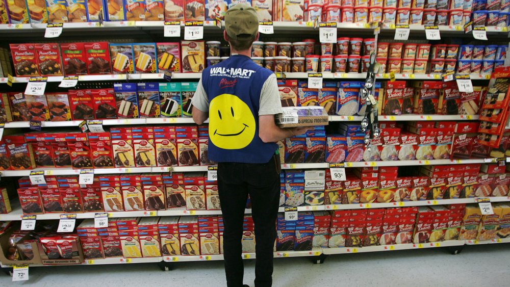 Walmart store