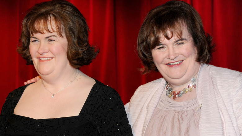 Susan Boyle with her wax statue