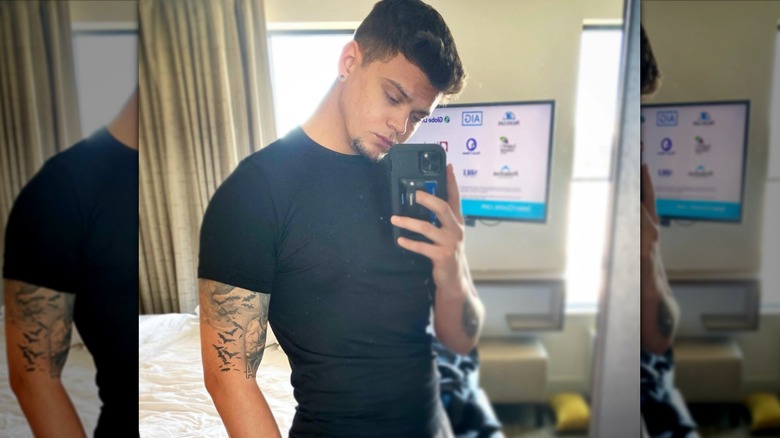 Tyler Balterra taking a mirror selfie