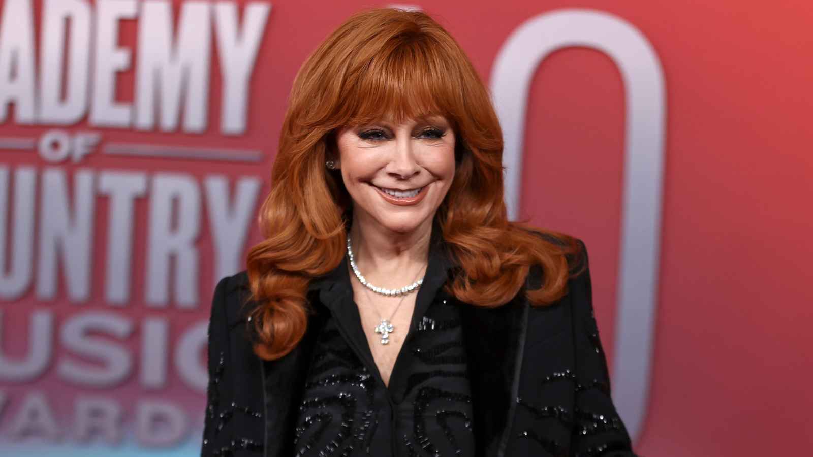 <a href="https://www.thelist.com/1931623/reba-mcentire-son-grown-up-red-hair/" target="_blank">Reba McEntire’s Grown Up Son Shares Her Most Notable Trait</a>