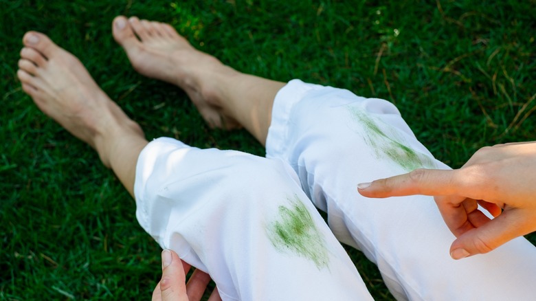 grass stain on a pair of white pants