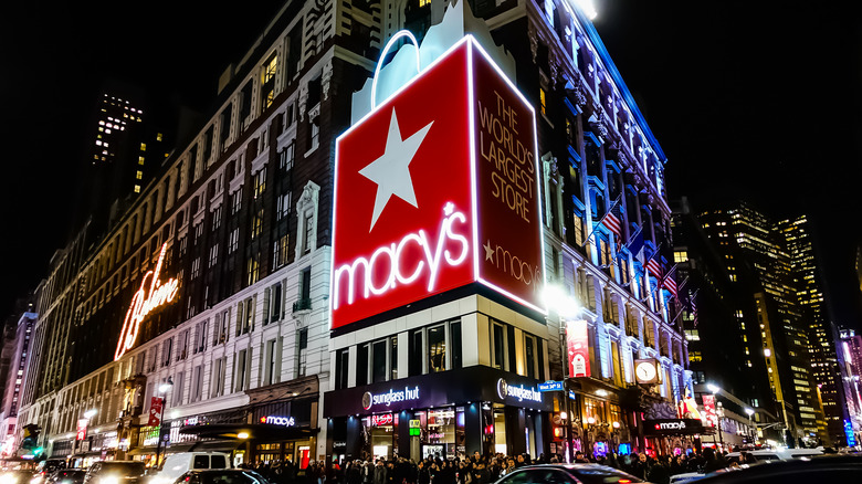 Macy's largest department storefront