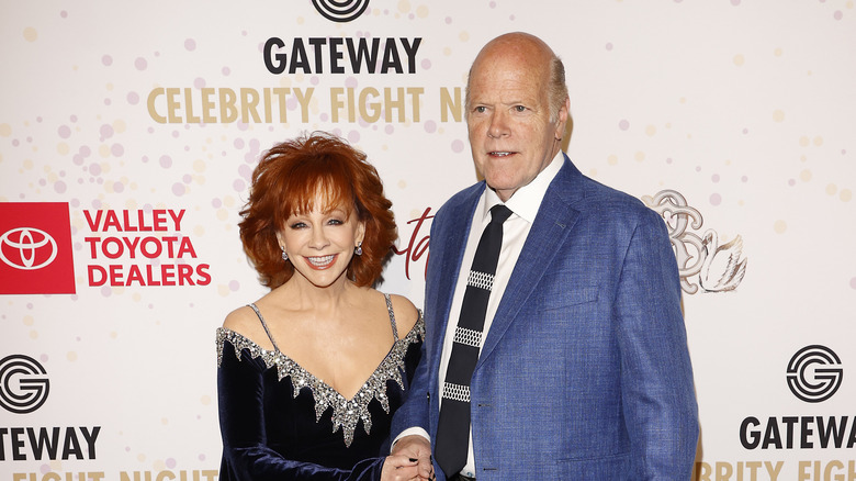 Reba McEntire and Rex Linn at Gateway Celebrity Fight Night