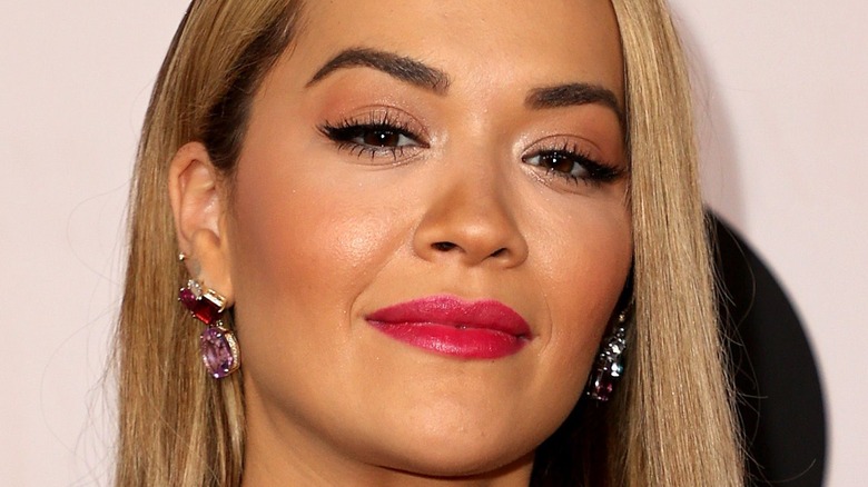 Rita Ora pink lip