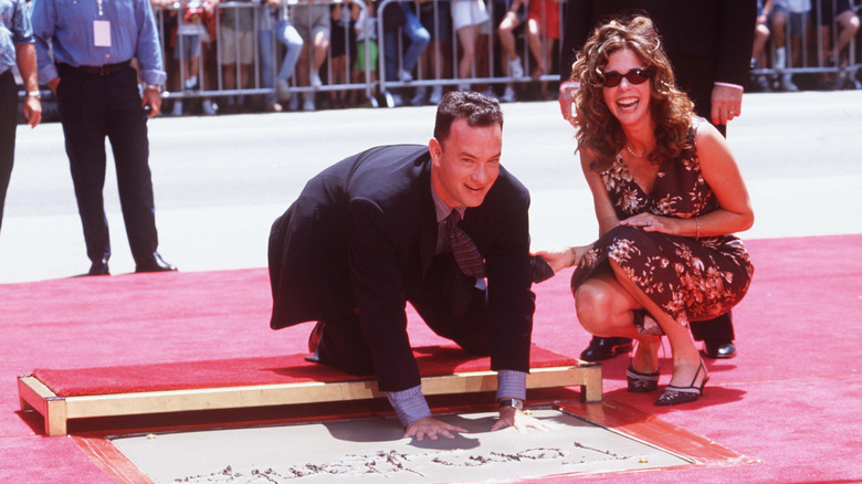 Rita Wilson and Tom Hanks in September 1998