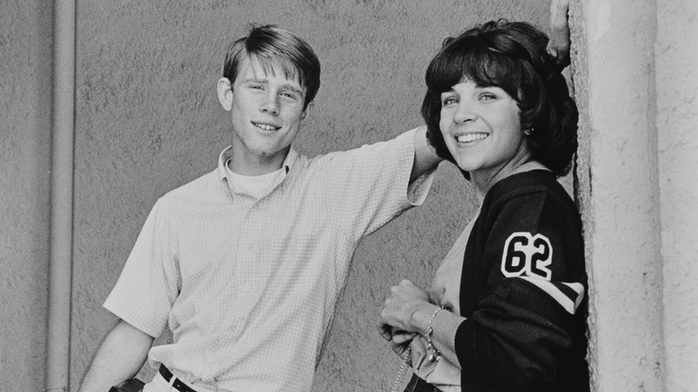 Cindy Williams (right) and Ron Howard as Laurie and Steve on the set of American Graffiti