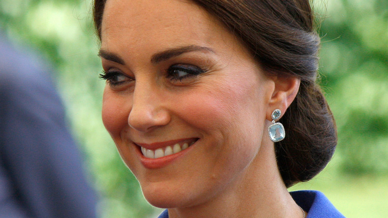 kate middleton smiling