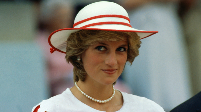 Princess Diana red and white hat