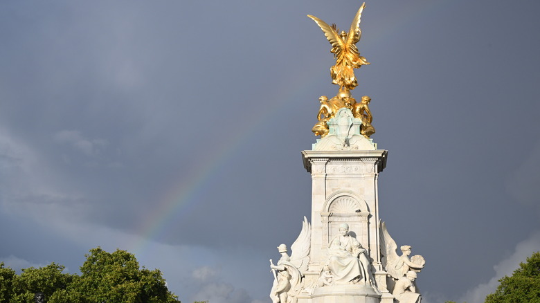 Rainbow over Queen Victoria's monument outside of Buckingham Palace 