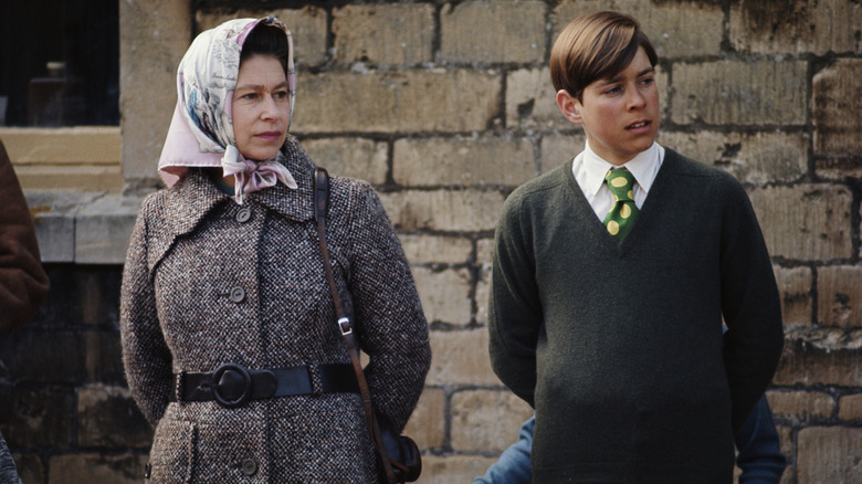 A young Queen Elizabeth with Prince Andrew