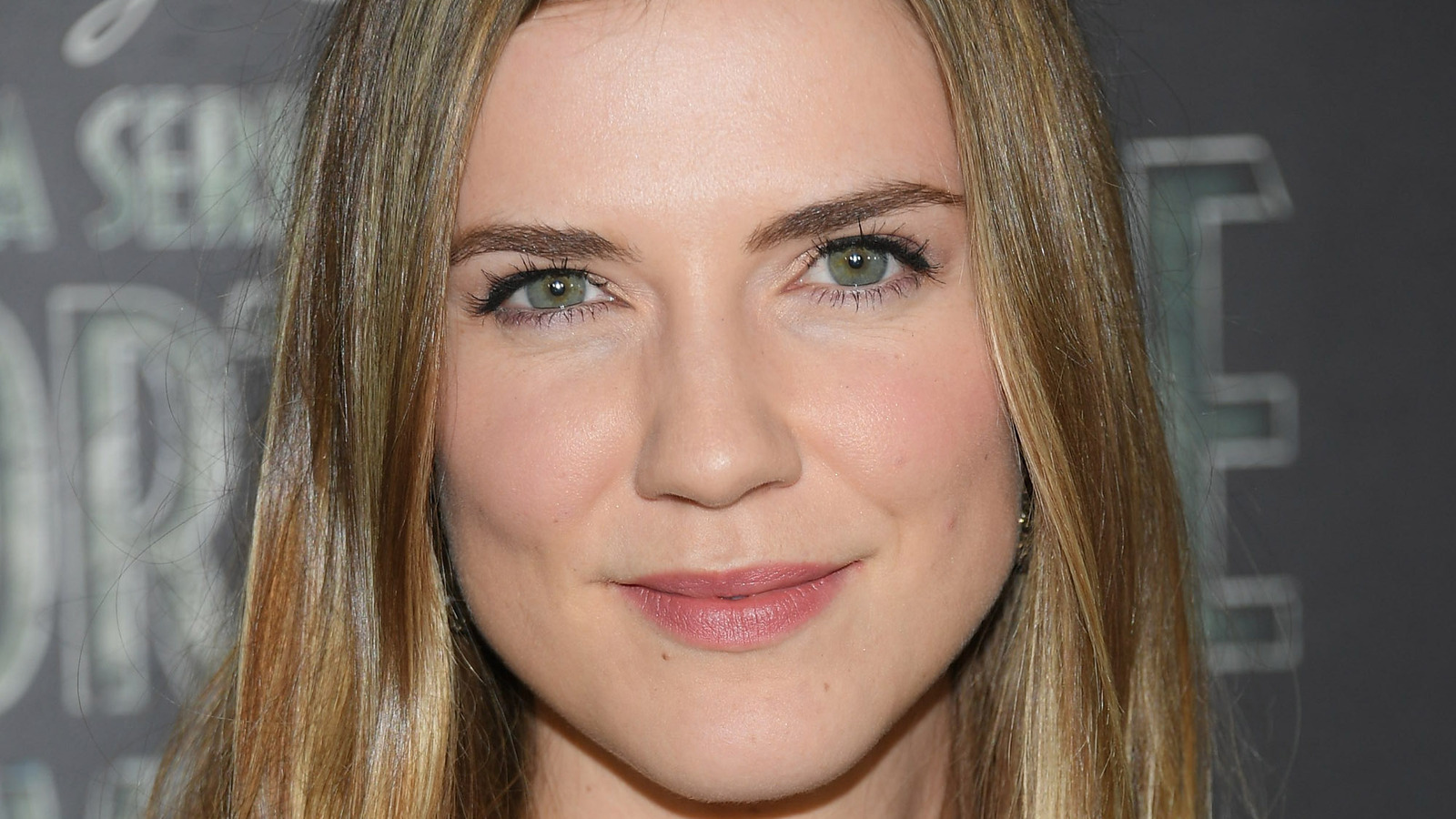 Sara Canning’s Instagram, Twitter & Facebook on IDCrawl