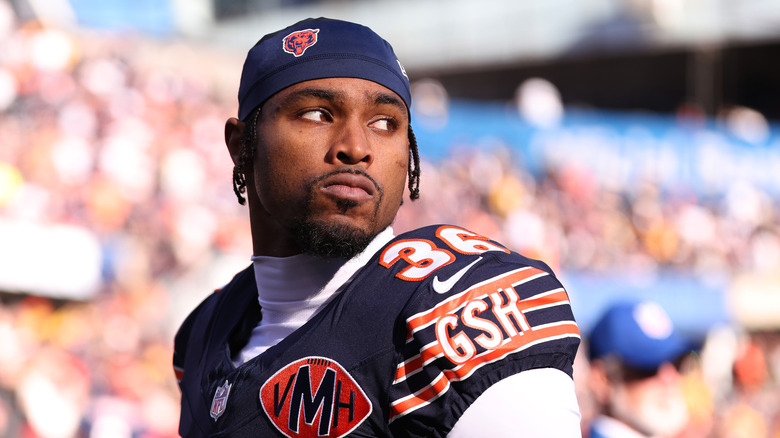 Jonathan Owens #36 of the Chicago Bears looks on during halftime against the Pittsburgh Steelers at Soldier Field on November 23, 2025