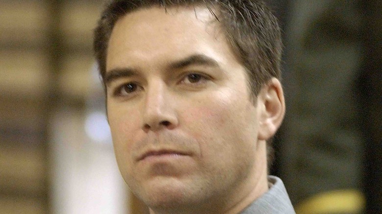 Scott Peterson looking away from the camera