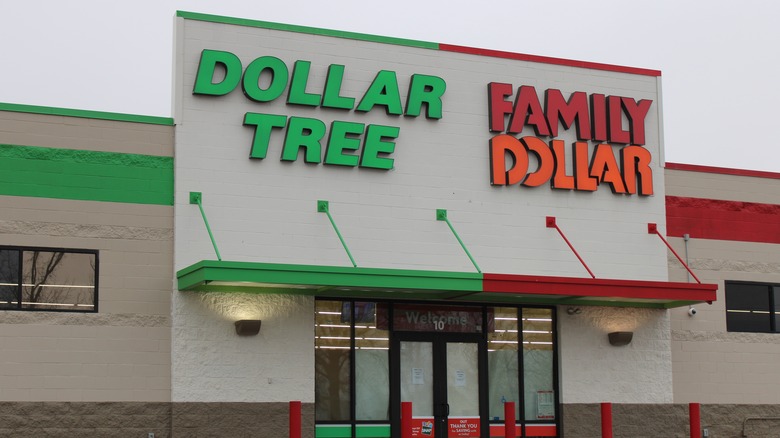 Dollar Tree, Family Dollar