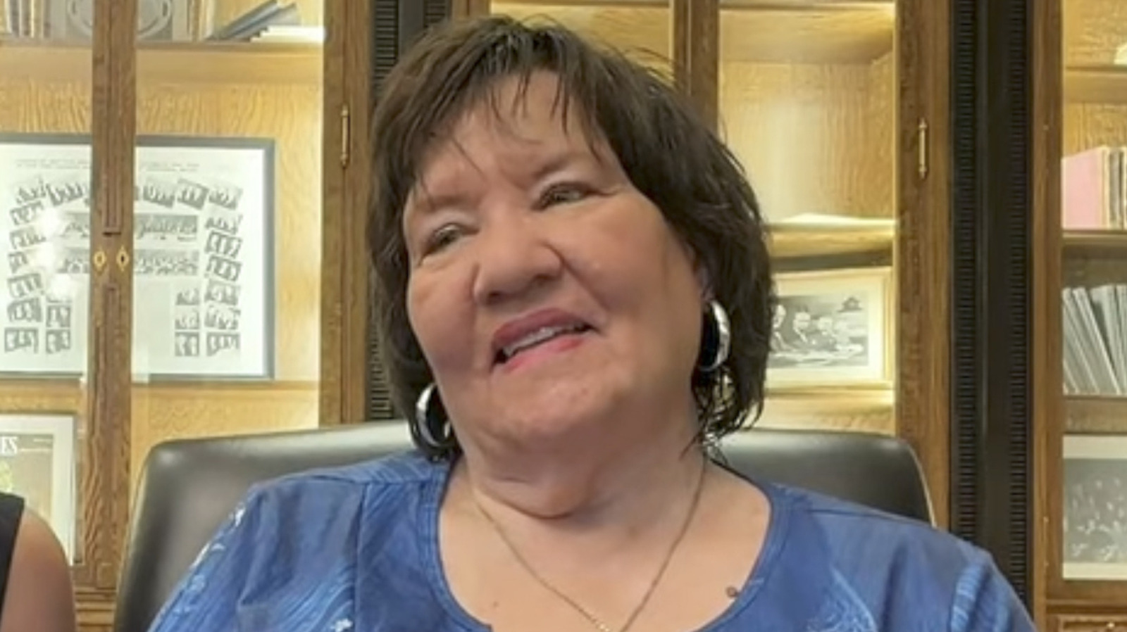 <a href="https://www.thelist.com/2287876/woman-special-plans-80th-birthday-included-her-in-coffin/" target="_blank">She Had Special Plans For Her 80th Birthday — And It Included Her In A Coffin</a>