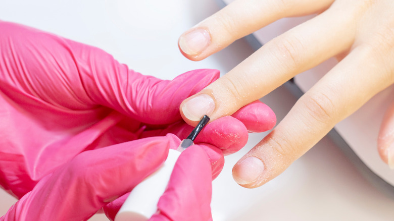 Should You Push Your Cuticles Back?
